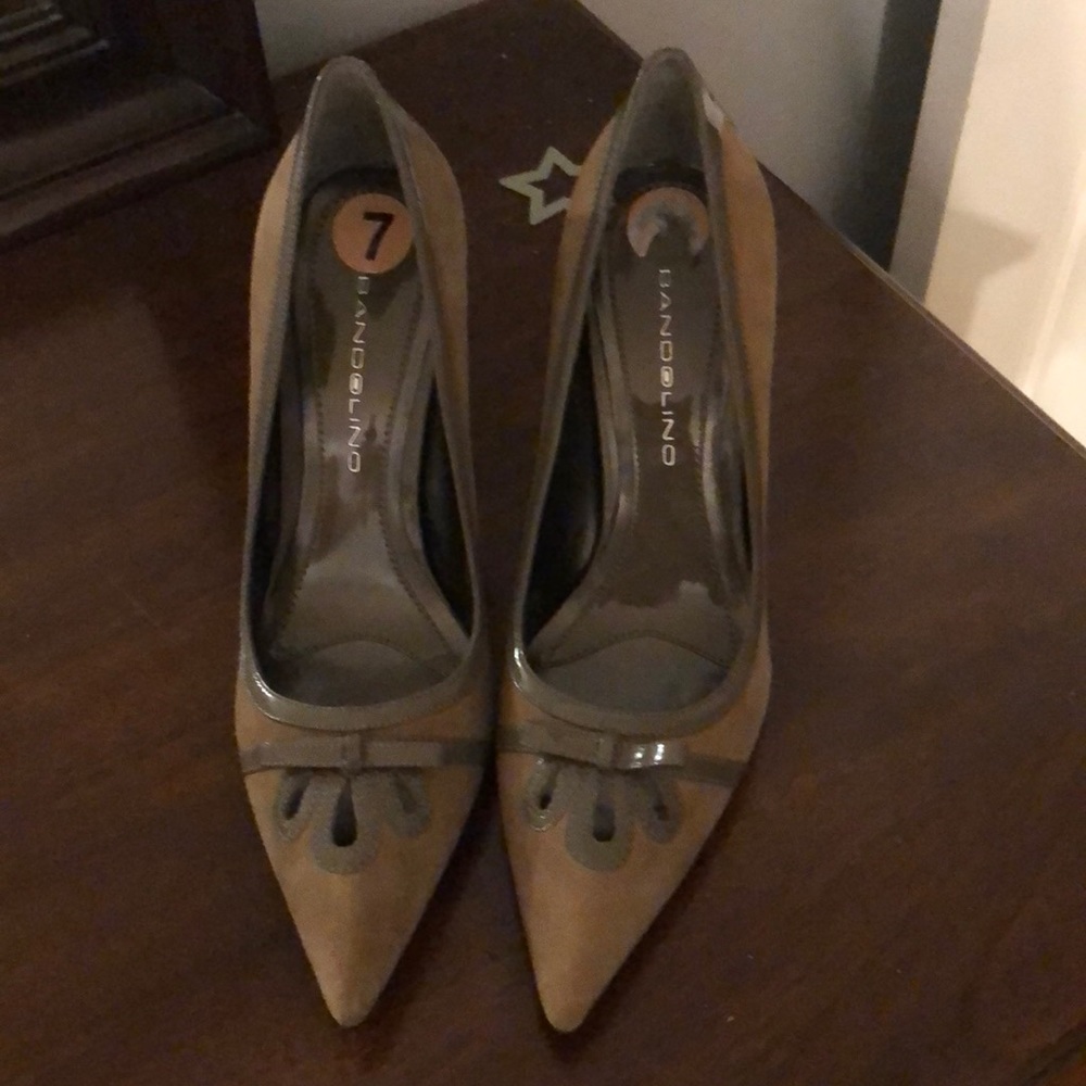 Grey suede and patent leather size 7